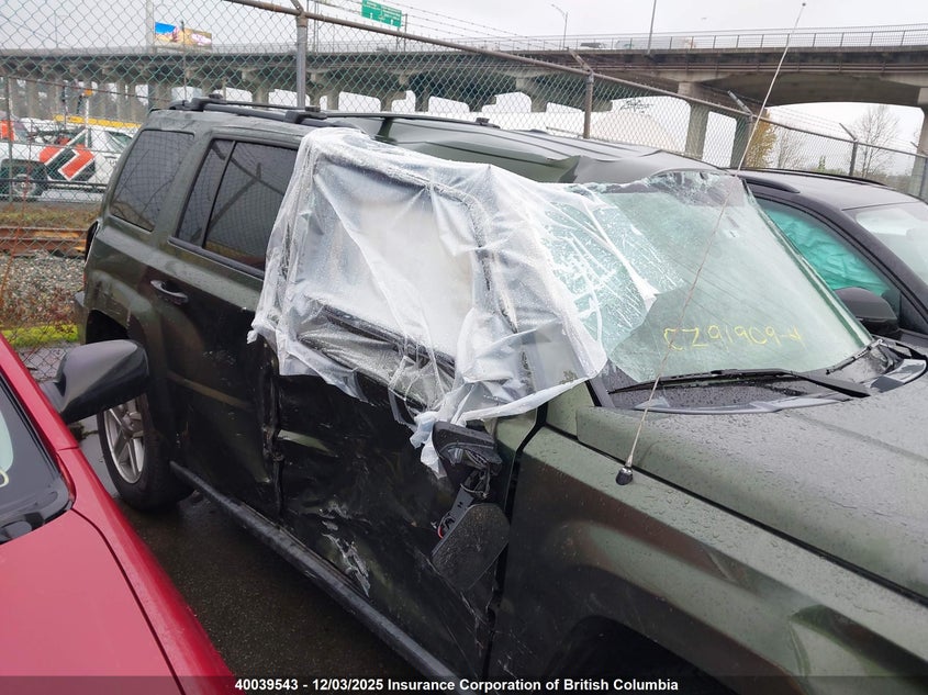 1J8FF28W88D547253 2008 JEEP LIBERTY (PATRIOT) photo no. 13