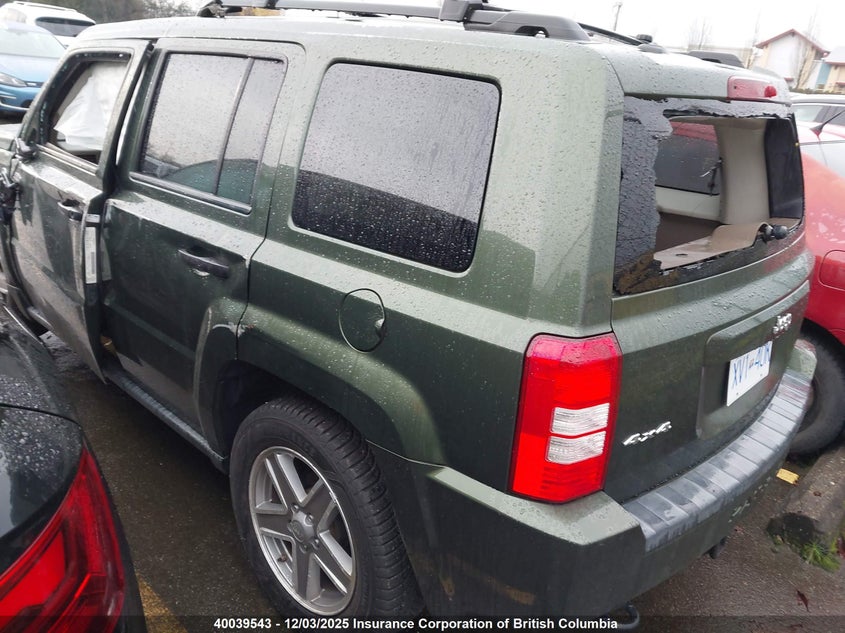 1J8FF28W88D547253 2008 JEEP LIBERTY (PATRIOT) photo no. 3