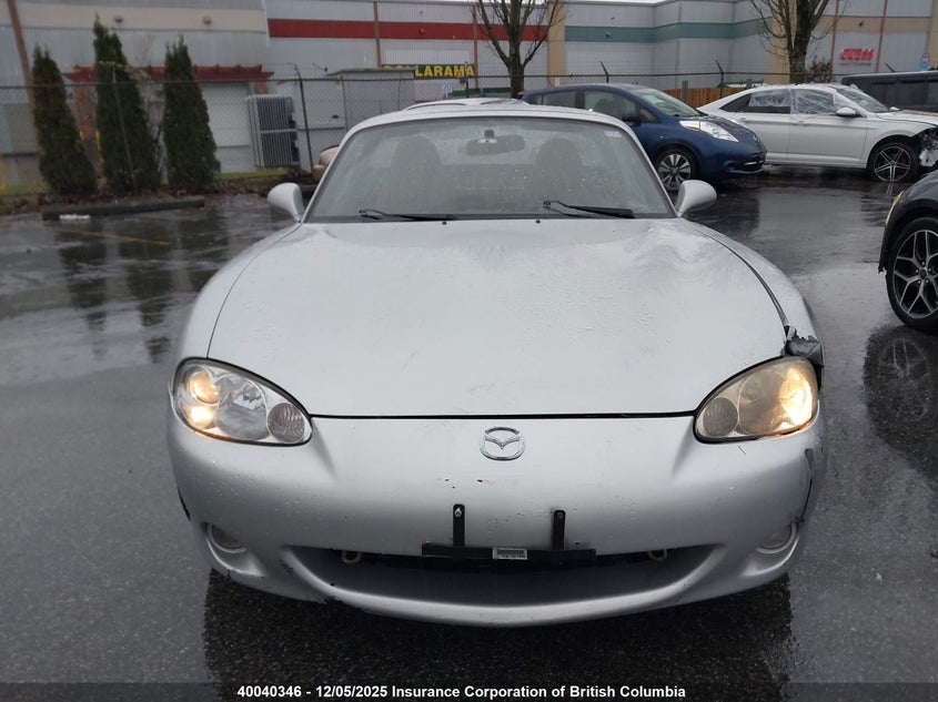 JM1NB353920223905 2002 MAZDA  photo no. 12