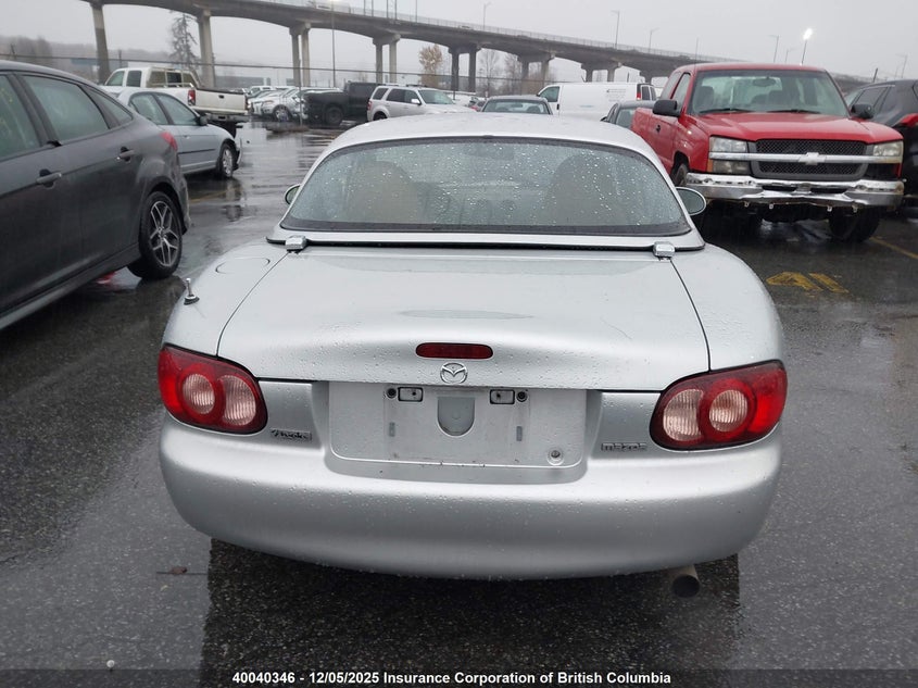 JM1NB353920223905 2002 MAZDA  photo no. 16