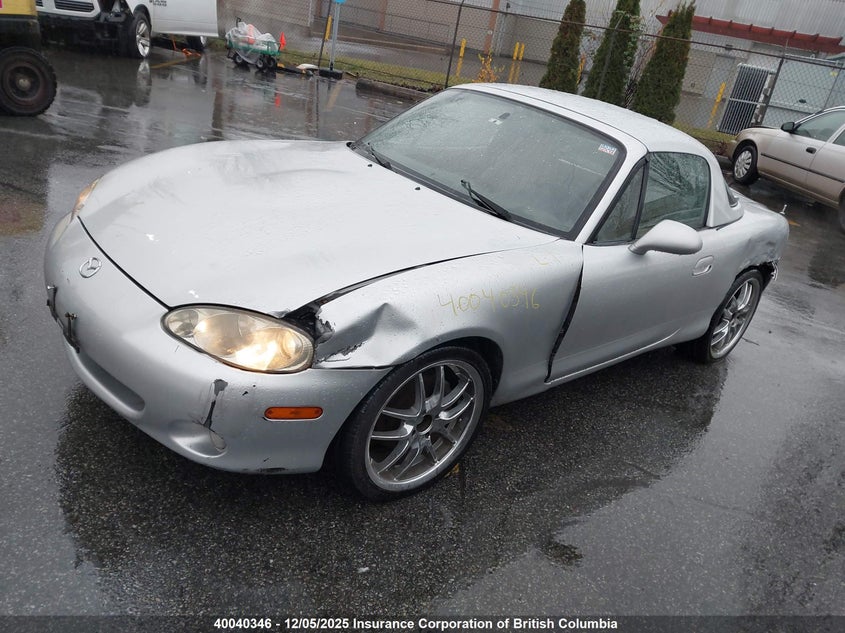 JM1NB353920223905 2002 MAZDA  photo no. 2