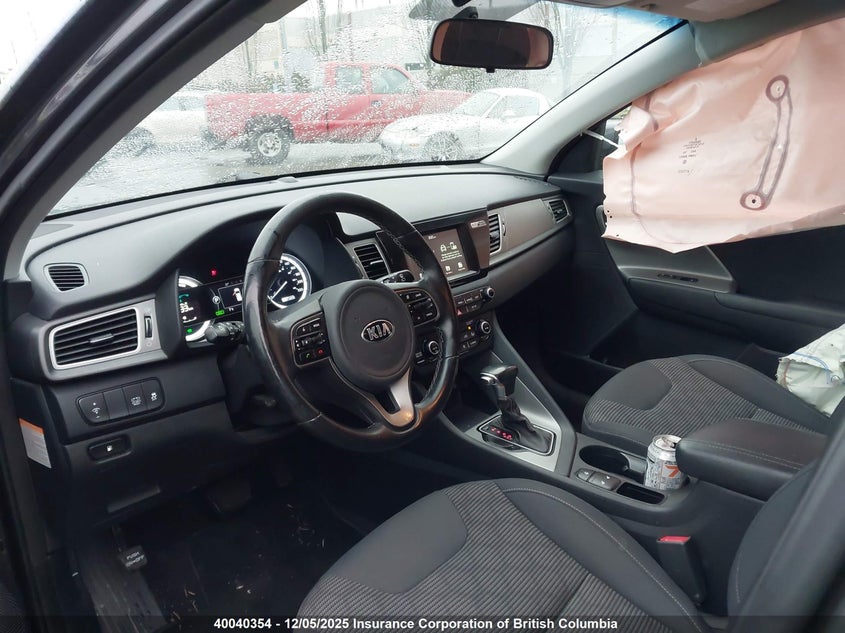 KNDCB3LC1K5314115 2019 KIA NIRO photo no. 5