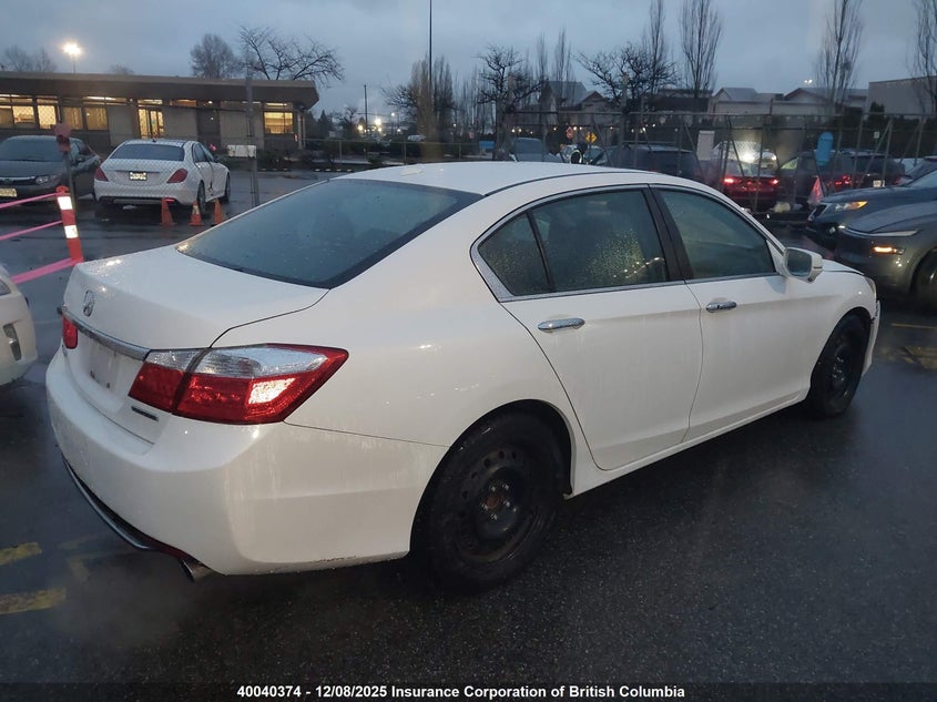 1HGCR2F9XFA808168 2015 HONDA ACCORD photo no. 4
