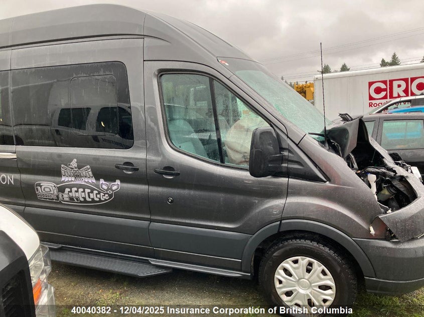 1FBZX2XG9HKA12928 2017 FORD TRANSIT photo no. 10