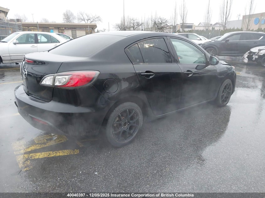 JM1BL1UF1B1436194 2011 MAZDA 3 photo no. 4