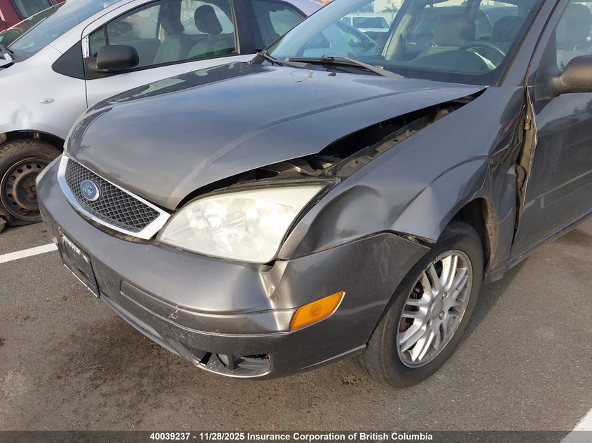 1FAFP36N67W141159 2007 FORD FOCUS photo no. 6