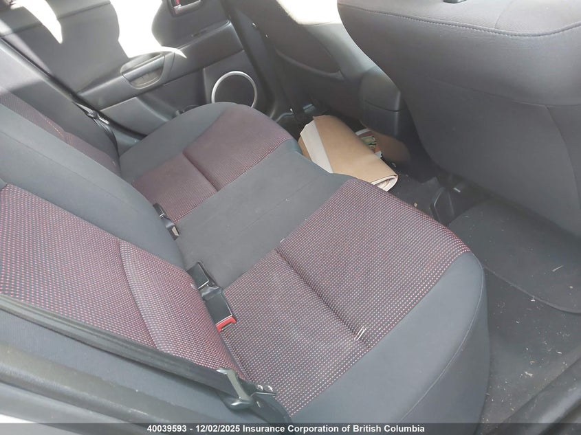 JM1BK143841207782 2004 MAZDA 3 photo no. 8