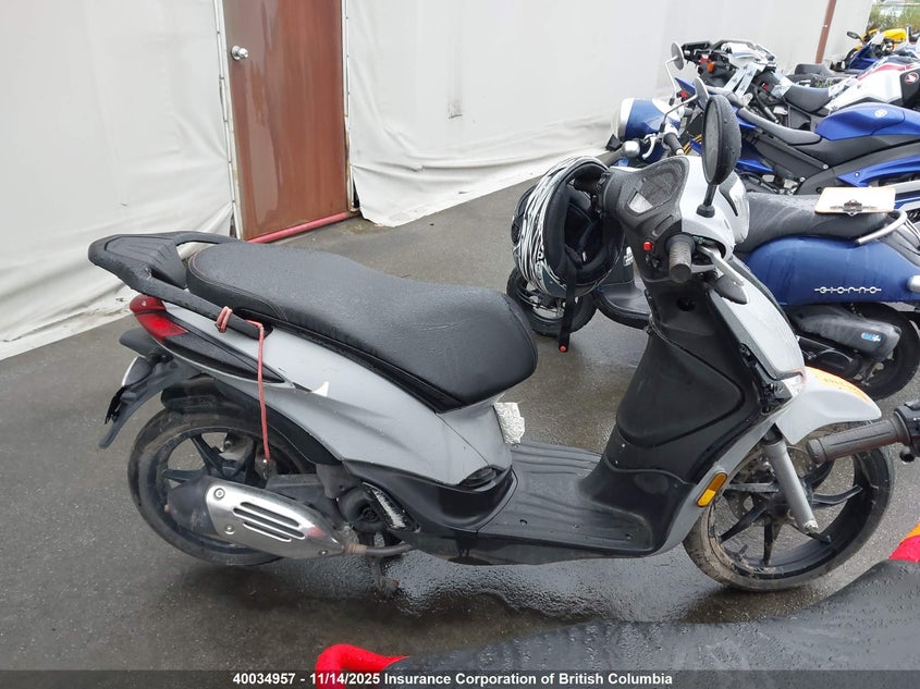 ZAPC546B8N7002042 2022 PIAGGIO  photo no. 11