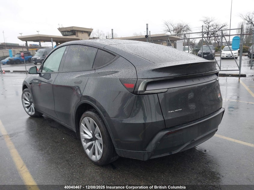 7SAYGDEE4TF323695 2026 TESLA MODEL Y photo no. 3
