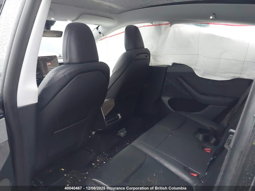 7SAYGDEE4TF323695 2026 TESLA MODEL Y photo no. 8