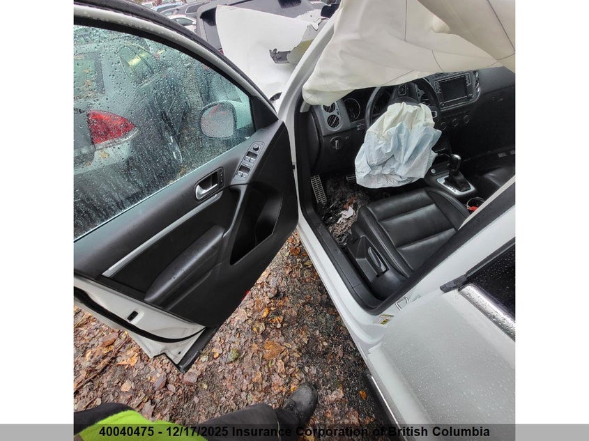 WVGJV7AX2GW505745 2016 VOLKSWAGEN TIGUAN photo no. 5