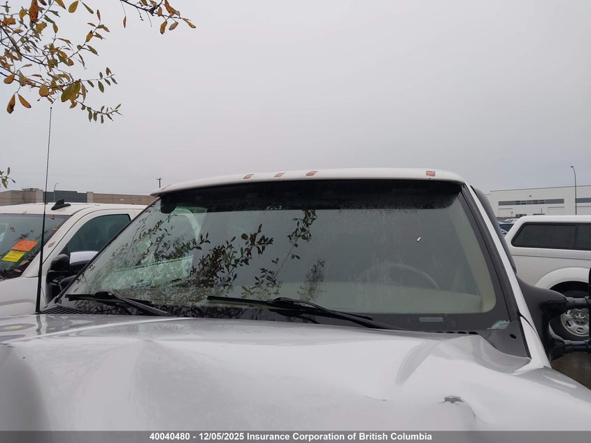 1FTSW30F22EB60402 2002 FORD F350 photo no. 17