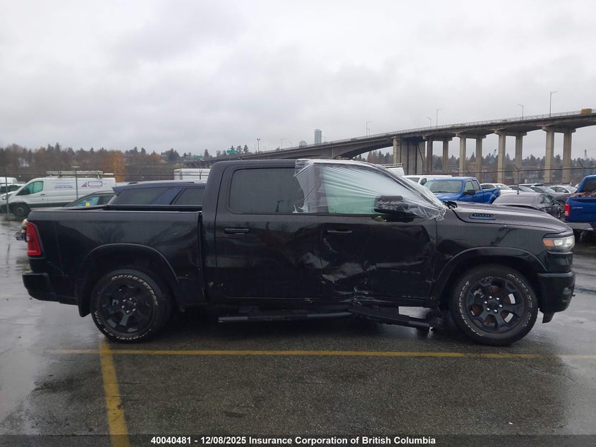 1C6RRFFG5SN608100 2025 RAM 1500 photo no. 13