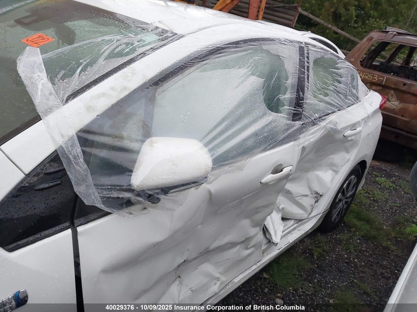 JTDKARFP4L3160173 2020 TOYOTA PRIUS photo no. 6