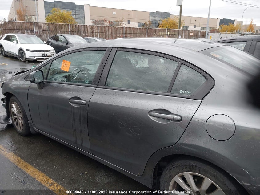 2HGFB2F95CH121758 2012 HONDA CIVIC photo no. 15