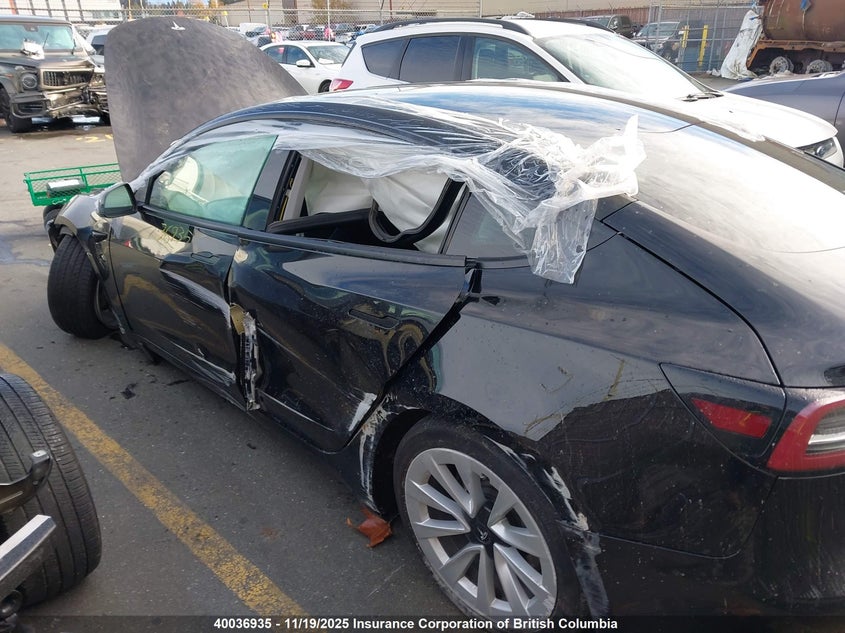 5YJ3E1EB1MF902176 2021 TESLA MODEL 3 photo no. 3