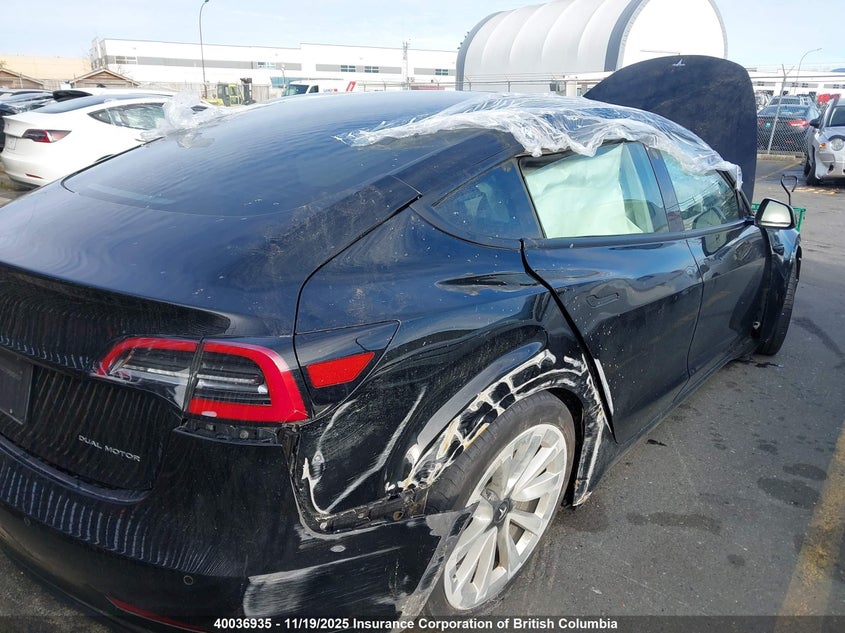 5YJ3E1EB1MF902176 2021 TESLA MODEL 3 photo no. 4