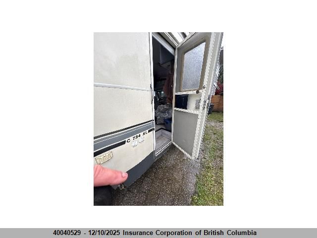 1FDKE30G3LHA66780 1990 FORD ECONOLINE photo no. 4