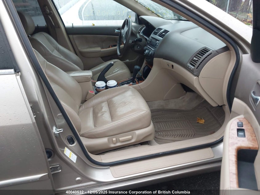 1HGCM66473A804939 2003 HONDA ACCORD photo no. 5
