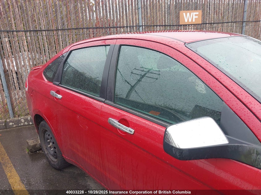 1FAHP3FNXBW199258 2011 FORD FOCUS photo no. 13