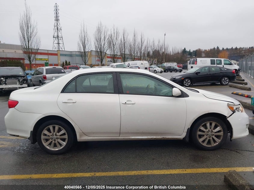 2T1BU4EE0AC399766 2010 TOYOTA COROLLA photo no. 13