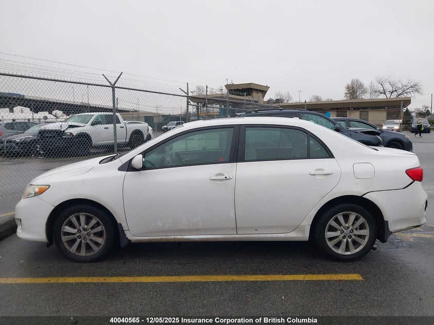 2T1BU4EE0AC399766 2010 TOYOTA COROLLA photo no. 14