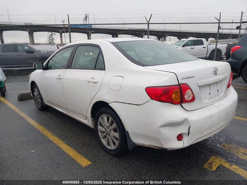 2T1BU4EE0AC399766 2010 TOYOTA COROLLA photo no. 3