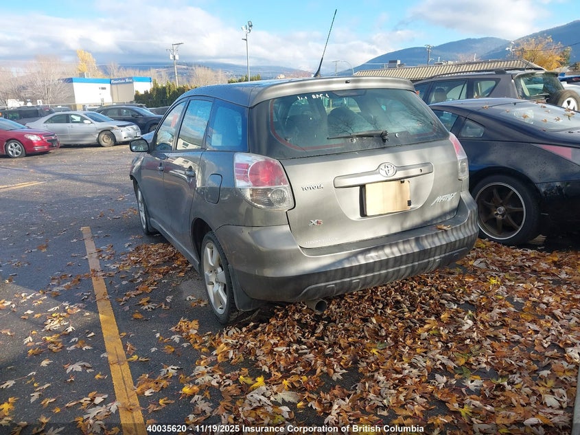 2T1KR32E48C712053 2008 TOYOTA MATRIX photo no. 3
