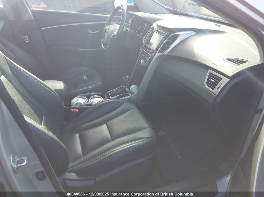KMHD35LHXHU362411 2017 HYUNDAI ELANTRA photo no. 5
