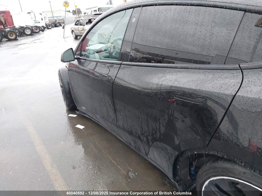 7SAYGDEF8NF517237 2022 TESLA MODEL Y photo no. 14