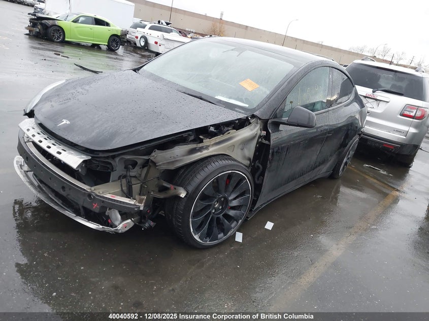 7SAYGDEF8NF517237 2022 TESLA MODEL Y photo no. 2