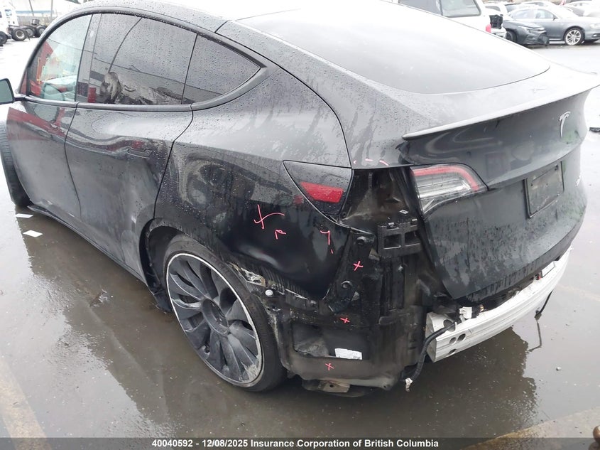 7SAYGDEF8NF517237 2022 TESLA MODEL Y photo no. 3