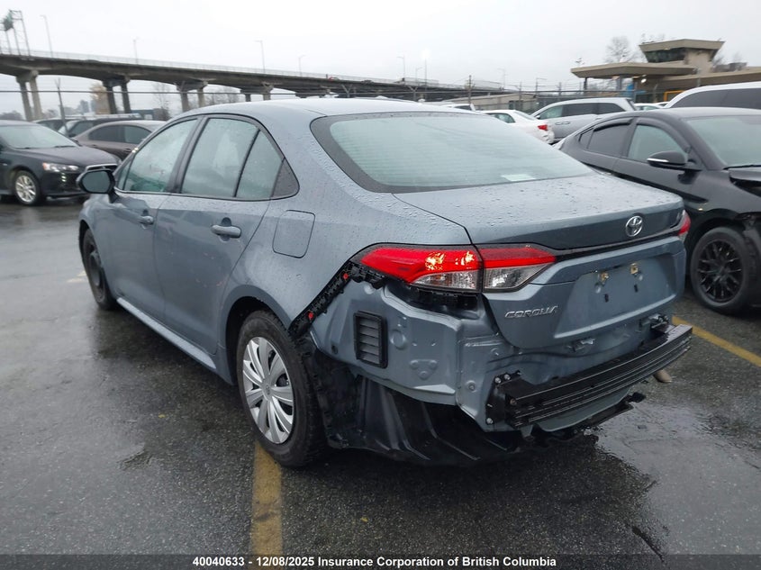 5YFBPMBE8NP337890 2022 TOYOTA COROLLA photo no. 3