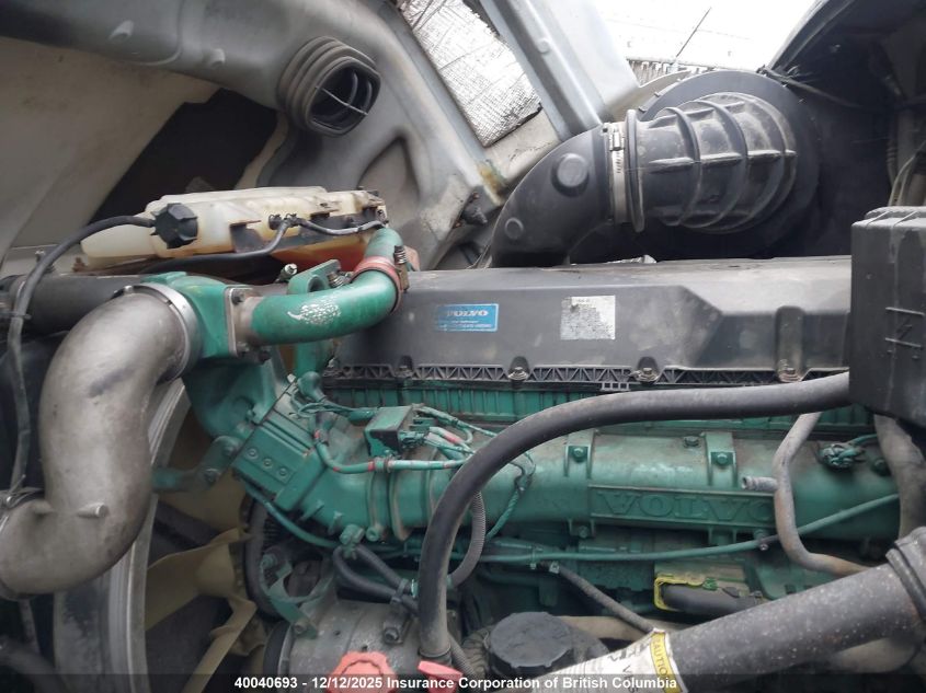 2016 Volvo Vn L VIN: 4V4NC9EH6GN929627 Lot: 40040693