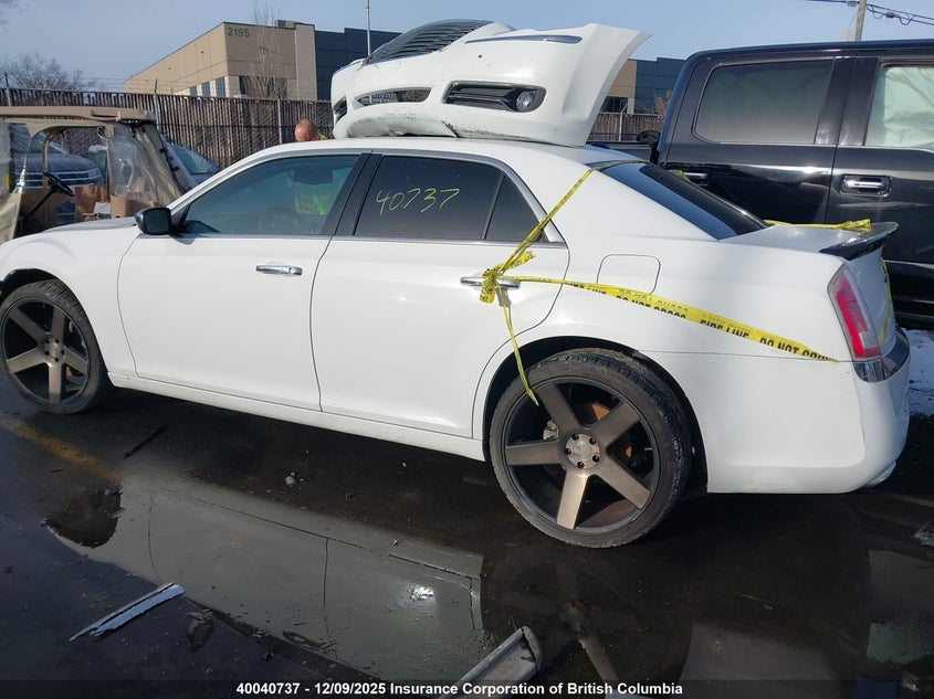 2C3CCAET8CH179082 2012 CHRYSLER 300C photo no. 3