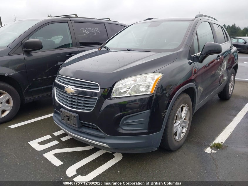 3GNCJLSB0FL211972 2015 CHEVROLET TRAX photo no. 2