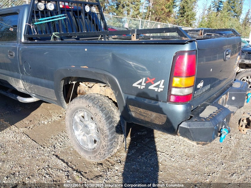 1GTHK33D77F191100 2007 GMC  photo no. 3
