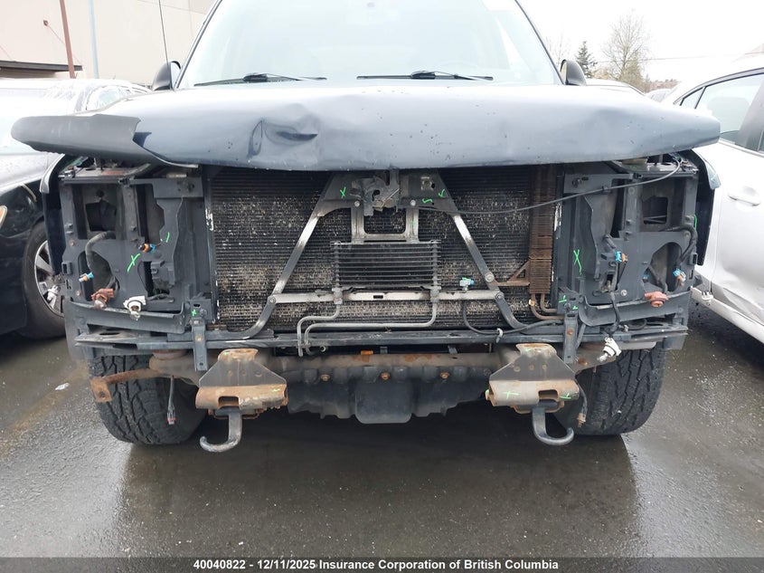 1GNEK13T74J237748 2004 CHEVROLET TAHOE photo no. 6