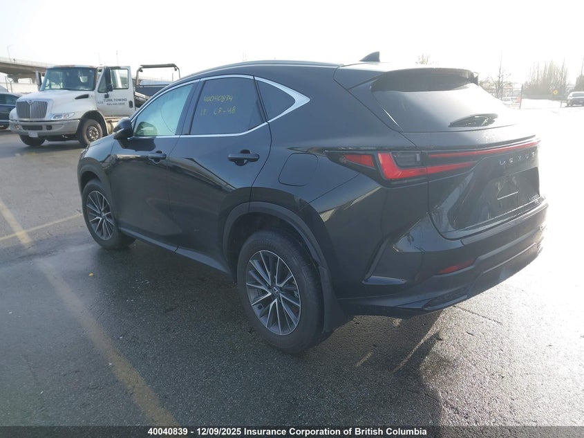 2T2GKCEZ7SC045832 2025 LEXUS NX photo no. 3