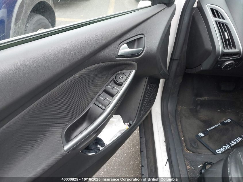 2012 Ford Focus Titanium VIN: 1FAHP3J21CL345210 Lot: 40030825