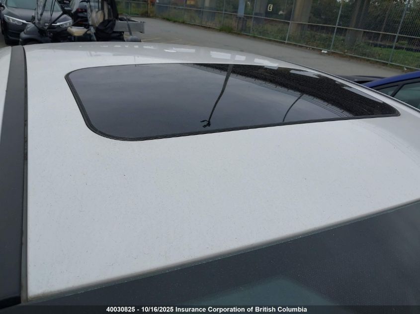 2012 Ford Focus Titanium VIN: 1FAHP3J21CL345210 Lot: 40030825