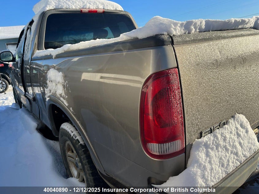 2FTRX18W82CA31350 2002 FORD F-150 photo no. 3