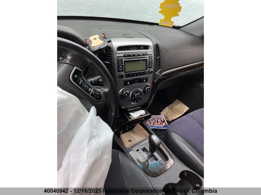 2010 Hyundai Santa Fe Gls VIN: 5NMSGDAG3AH382839 Lot: 40040942