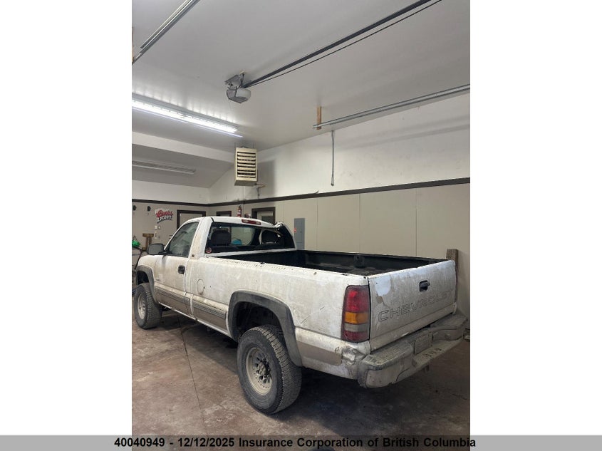 1GCHK24172E157218 2002 CHEVROLET SILVERADO photo no. 4