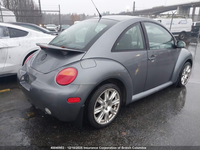3VWCR21C75M411467 2005 VOLKSWAGEN BEETLE photo no. 4