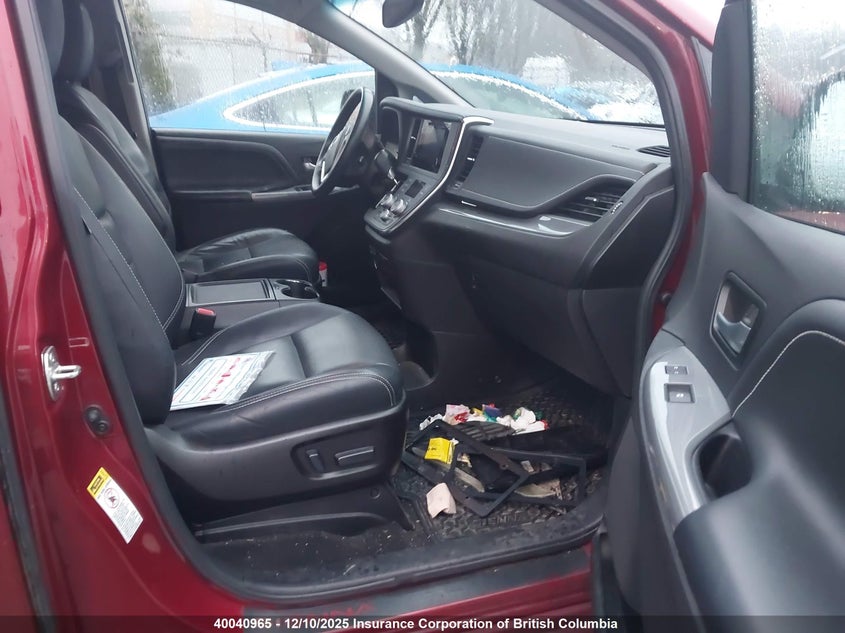 5TDXK3DCXFS538564 2015 TOYOTA SIENNA photo no. 5