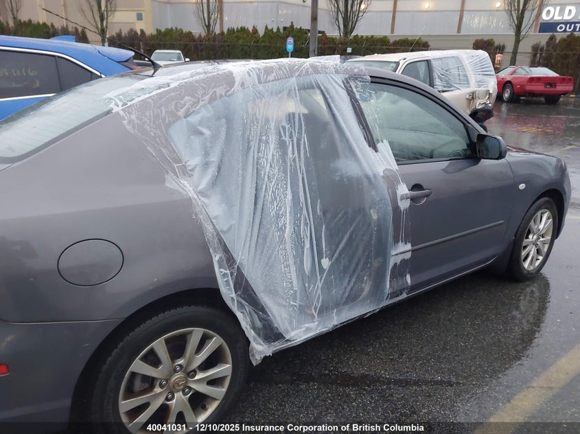 JM1BK32F371726560 2007 MAZDA 3 photo no. 20