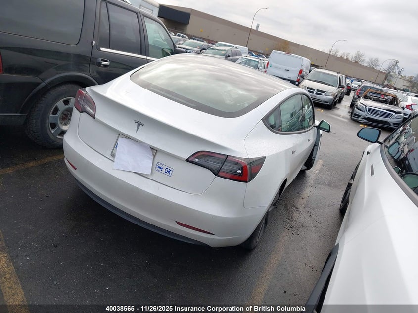5YJ3E1EA5MF981682 2021 TESLA MODEL 3 photo no. 4