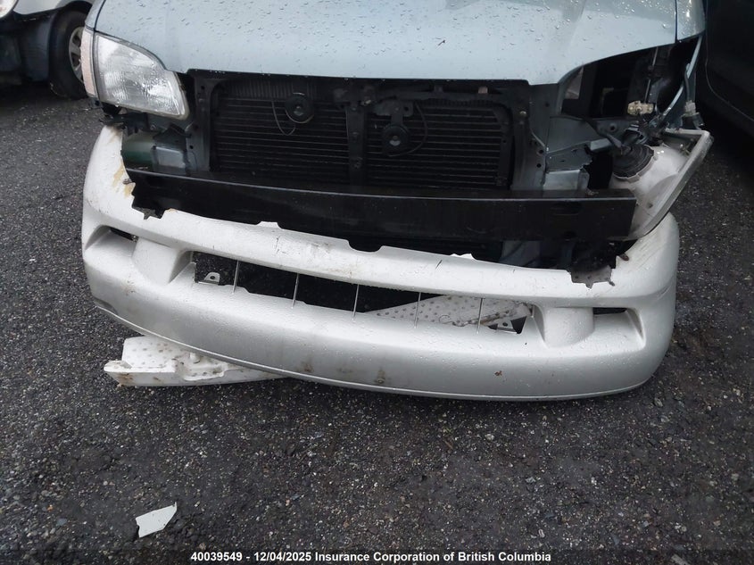 4T3ZF13C7YU229266 2000 TOYOTA SIENNA photo no. 6