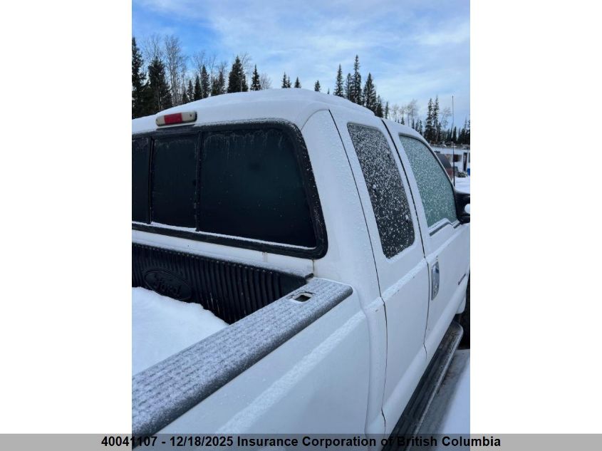 1999 Ford F350 VIN: 1FTWX33F2XEE25823 Lot: 40041107